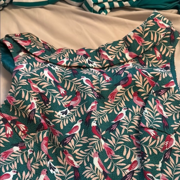 Boden Martha seam detail pocket dress - Picture 4 of 10